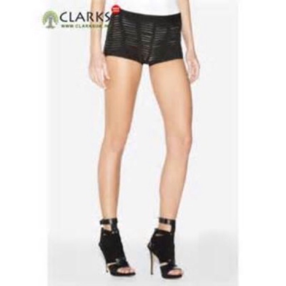 HERVE LEGER Toni Bandage Shorts!
